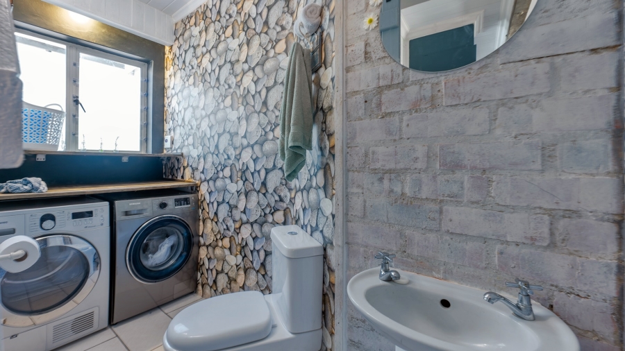 3 Bedroom Property for Sale in Agulhas Western Cape